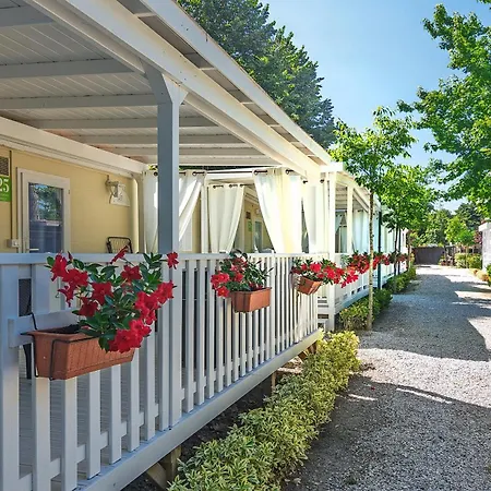 Parco Partaccia 2 Κάμπινγκ *